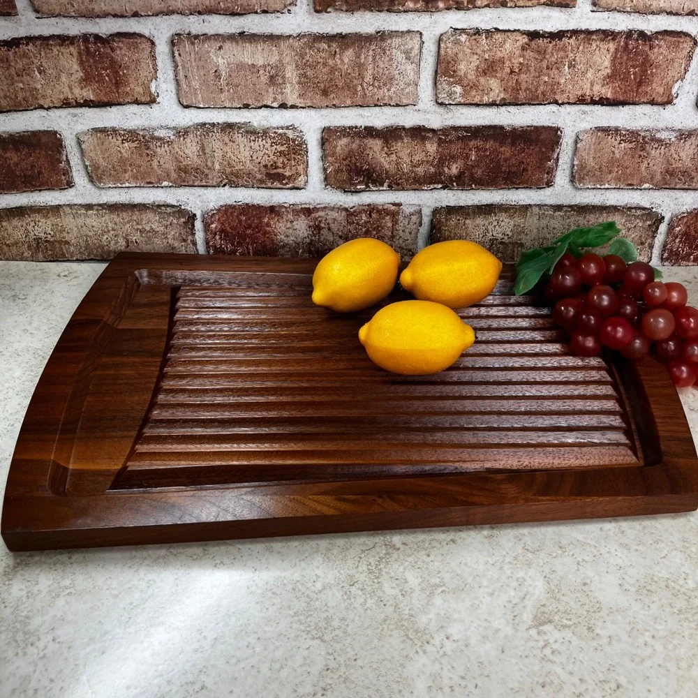 Carvel Hall Carving Board Solid Walnut 17.5x10.5 Brown Vintage Juice Grooves